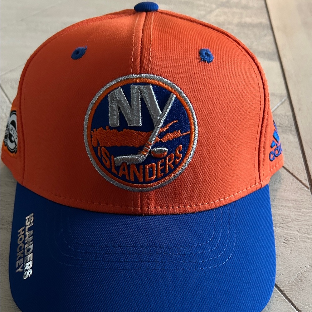 Islanders flex hat limited edition